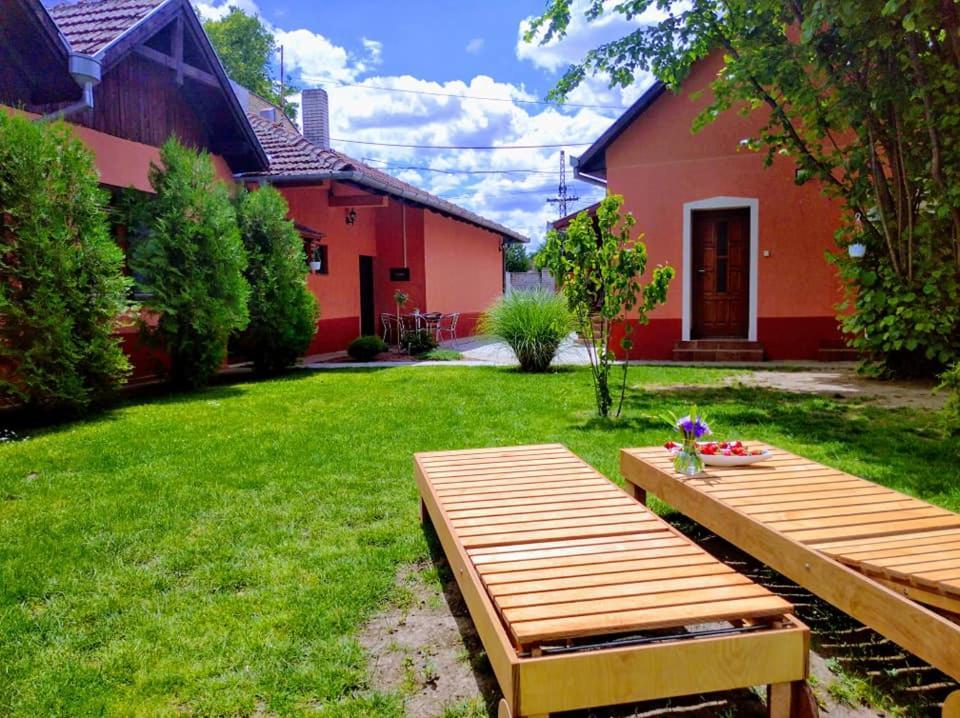 Dumalux Apartment Subotica Exterior foto